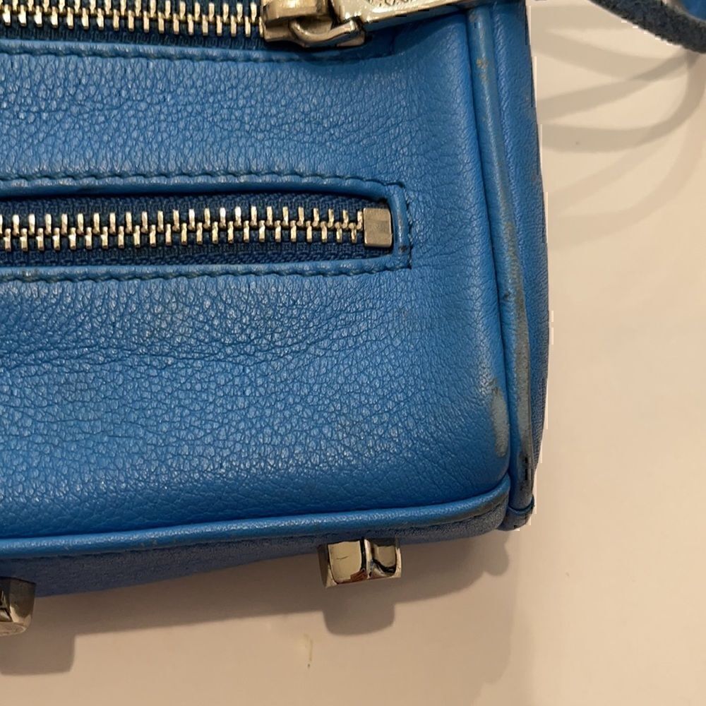 BLUE REBECCA MINKOFF BLUE CROSSBODY PURSE Preloved - Picture 5 of 12